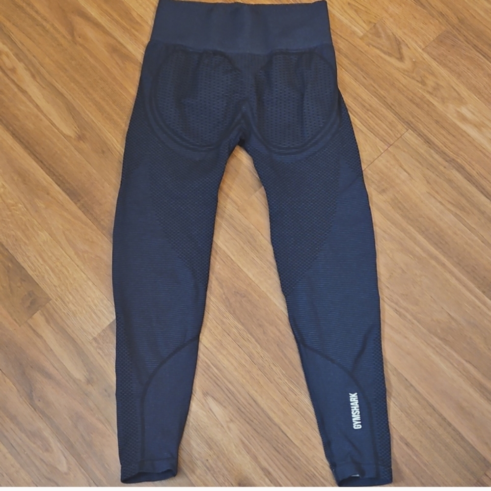 Gym Shark Leggings 2 Pairs Size Medium